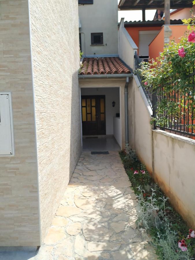 Apartmani Zlatko بولا المظهر الخارجي الصورة