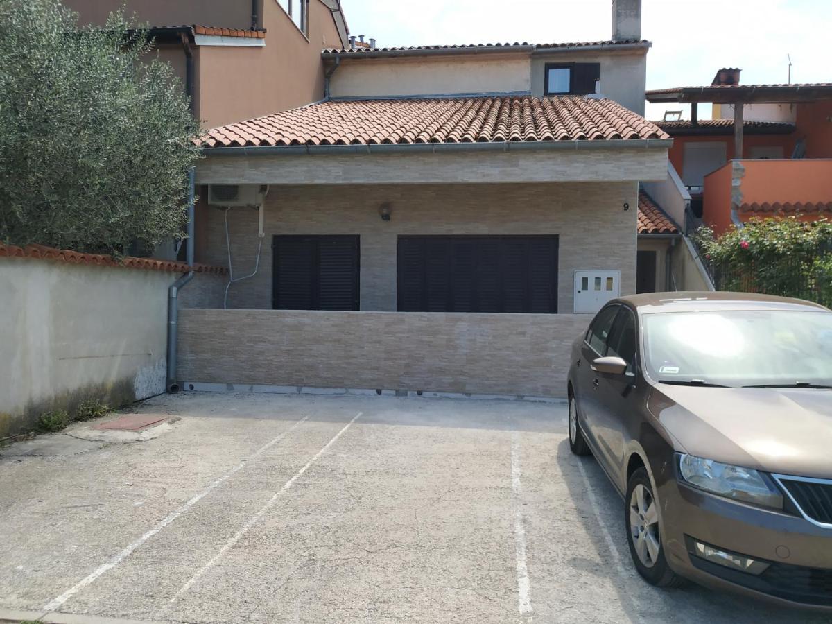 Apartmani Zlatko بولا المظهر الخارجي الصورة