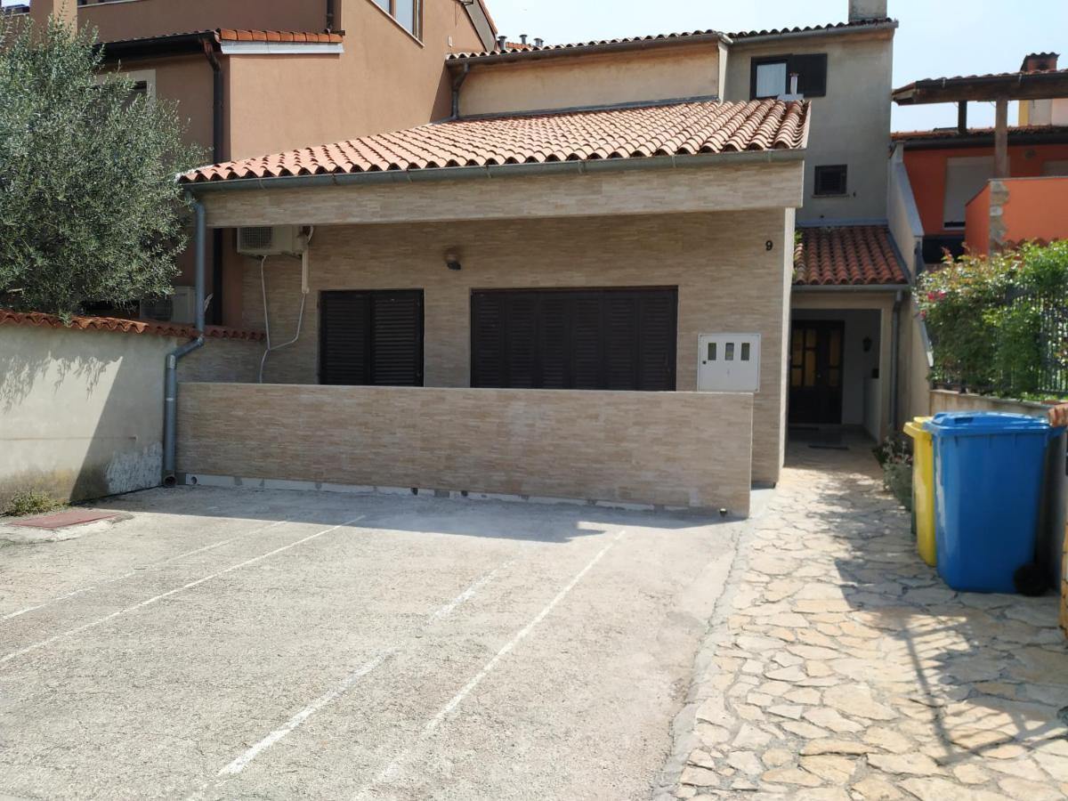 Apartmani Zlatko بولا المظهر الخارجي الصورة