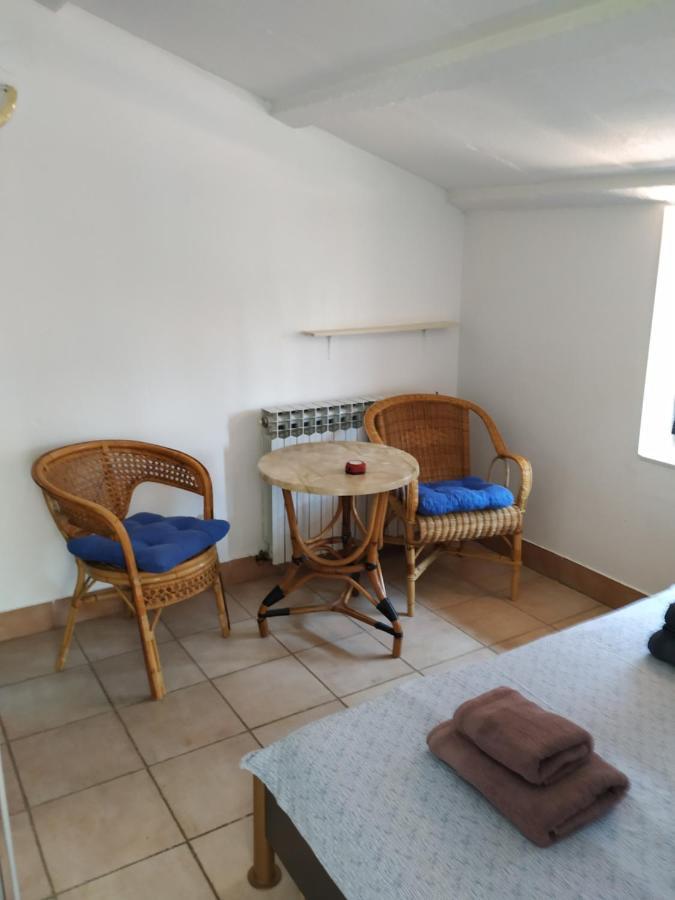 Apartmani Zlatko بولا المظهر الخارجي الصورة