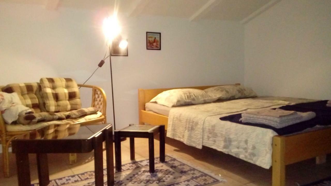 Apartmani Zlatko بولا المظهر الخارجي الصورة